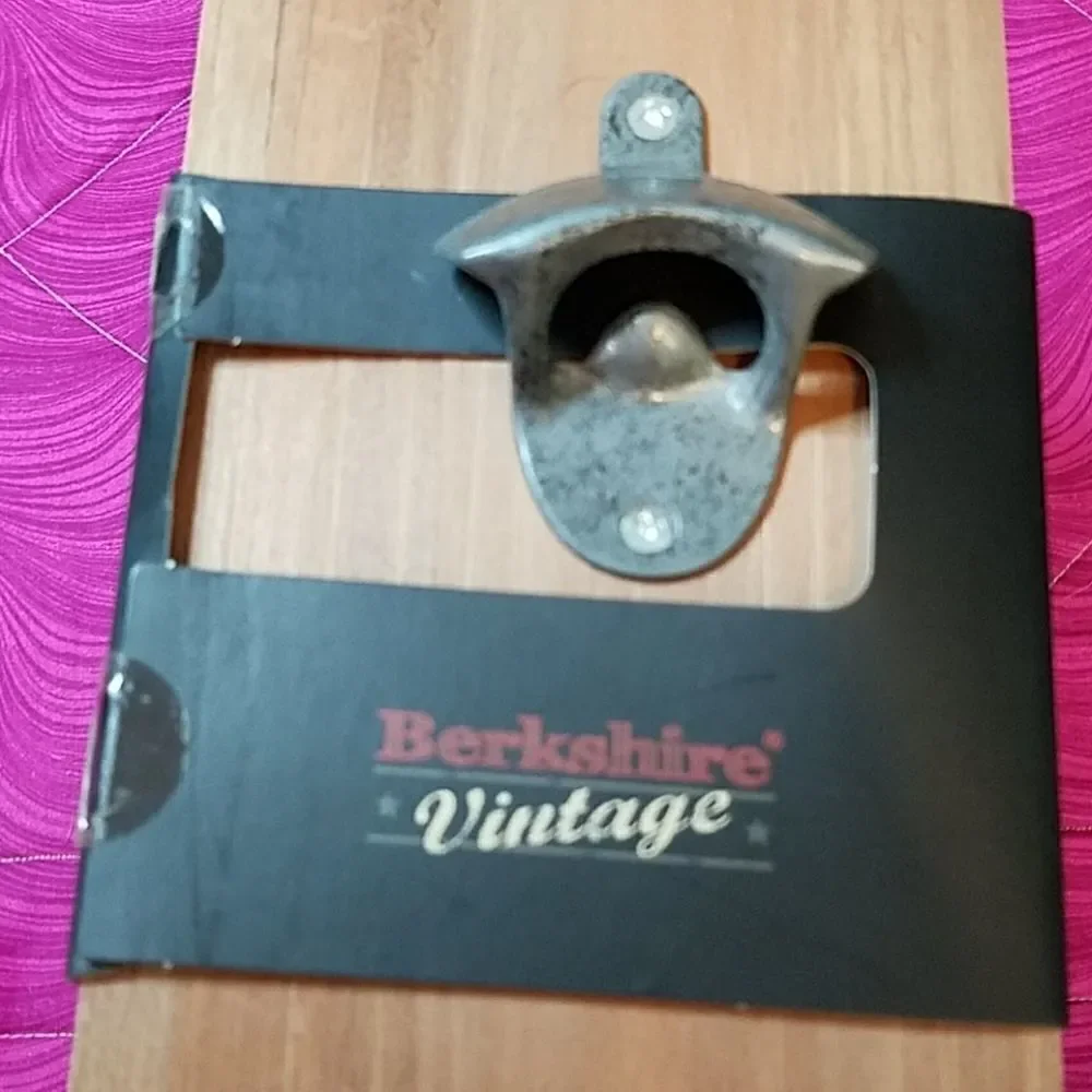 Bottle cap bank with bottle opener